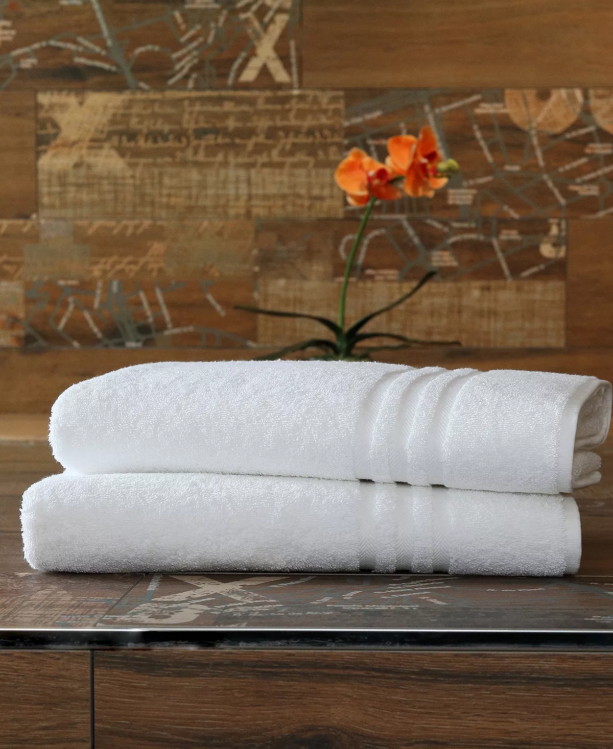 Linum Home Denzi 2-Pc. Bath Towel Set 6 Linum Home Denzi 2-Pc. Bath Towel Set - Image 4