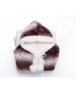 Chic Home Shady 51x71 Hooded Snuggle