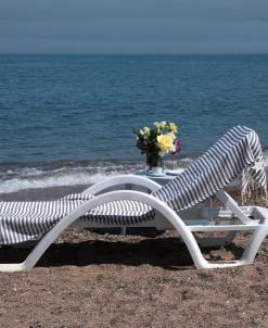 Linum Home Fun In The Sun Glittery Starfish Pestemal Beach Towel -Avanti Linens Shop 12934733 fpx