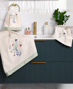 Linum Home Textiles Turkish Cotton Stella Embellished Towel Set, 3 Piece 21 Linum Home Textiles Turkish Cotton Stella Embellished Towel Set, 3 Piece -Avanti Linens Shop 23164022 fpx