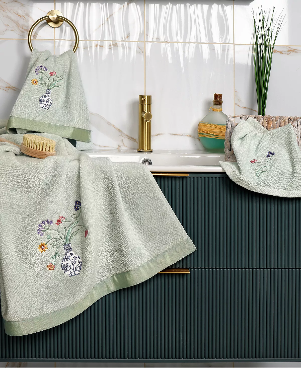 Linum Home Textiles Turkish Cotton Stella Embellished Towel Set, 3 Piece 12 Linum Home Textiles Turkish Cotton Stella Embellished Towel Set, 3 Piece - Image 10