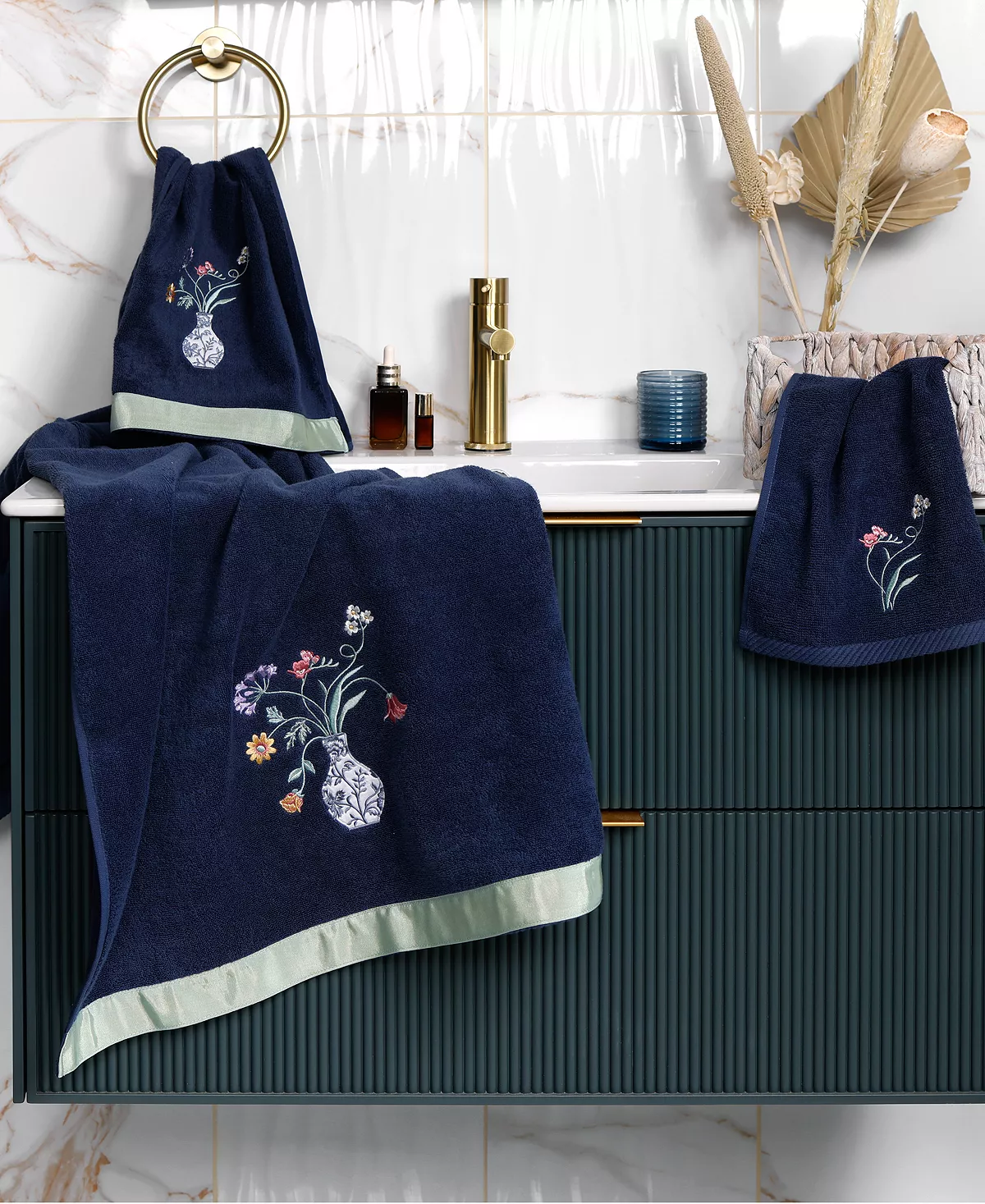 Linum Home Textiles Turkish Cotton Stella Embellished Towel Set, 3 Piece 13 Linum Home Textiles Turkish Cotton Stella Embellished Towel Set, 3 Piece - Image 11