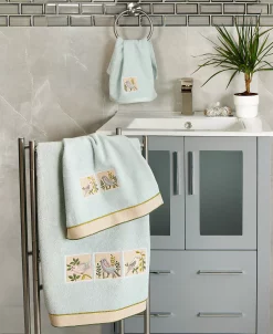 Linum Home Textiles Turkish Cotton Belinda Embellished Hand Towel Set, 2 Piece -Avanti Linens Shop 23165442 fpx