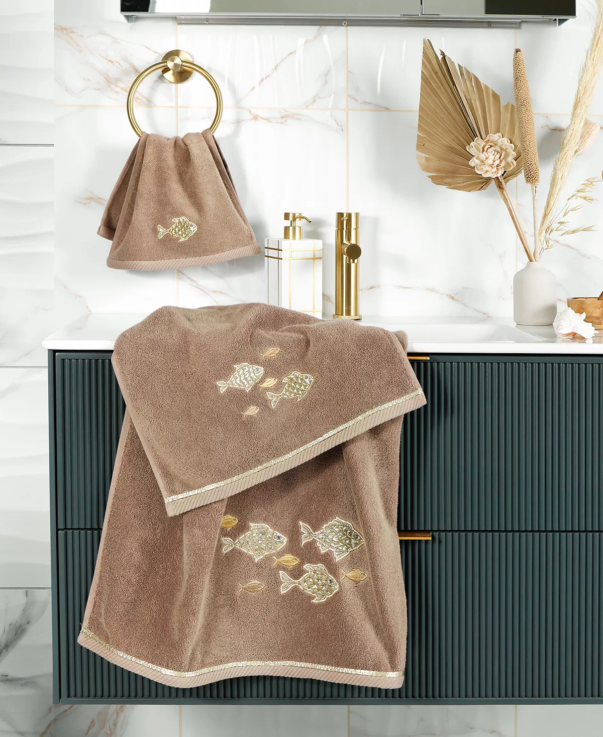 Linum Home Textiles Turkish Cotton Figi Embellished Fingertip Towel Set, 2 Piece 8 Linum Home Textiles Turkish Cotton Figi Embellished Fingertip Towel Set, 2 Piece - Image 6