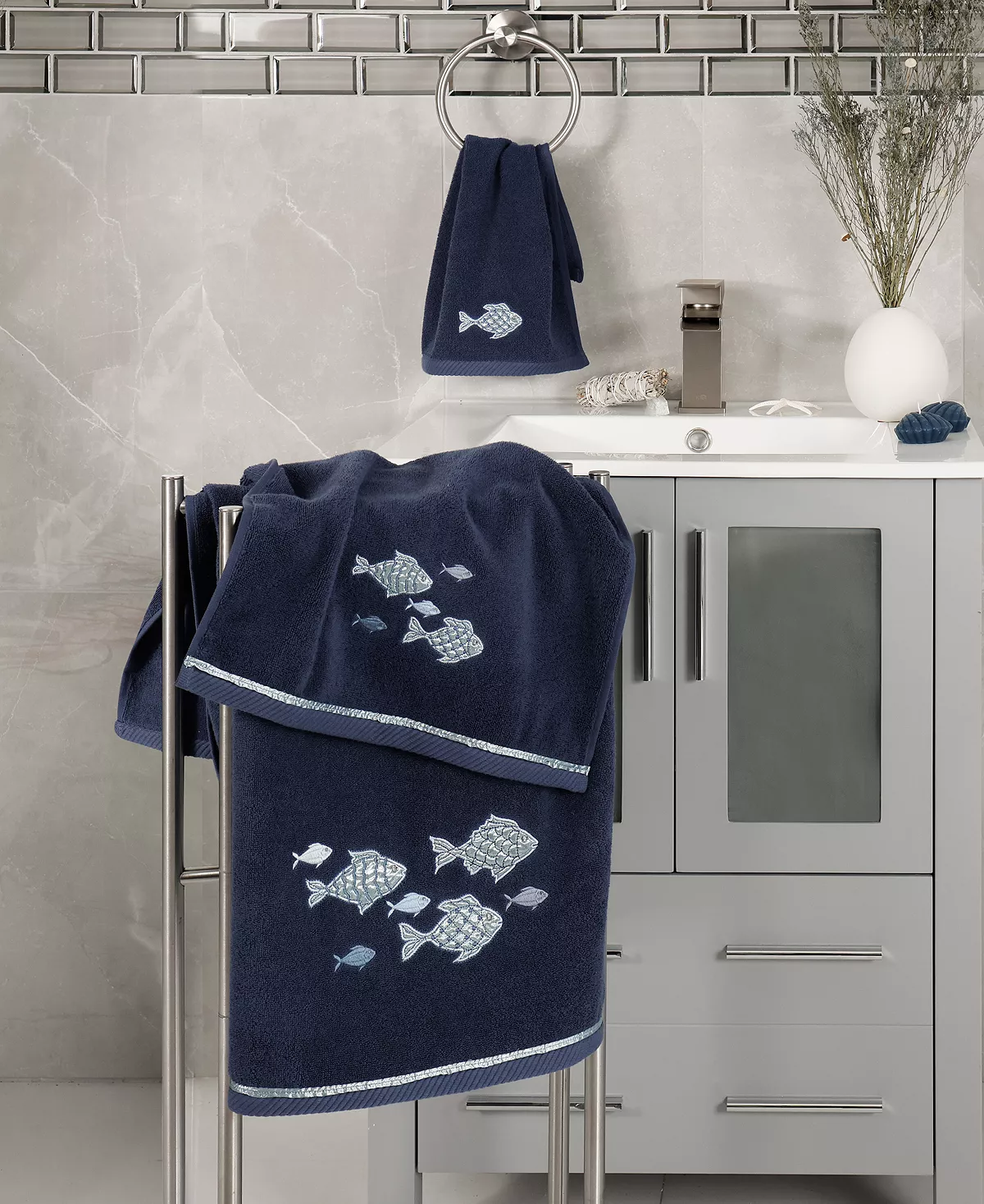 Linum Home Textiles Turkish Cotton Figi Embellished Fingertip Towel Set, 2 Piece 11 Linum Home Textiles Turkish Cotton Figi Embellished Fingertip Towel Set, 2 Piece - Image 9