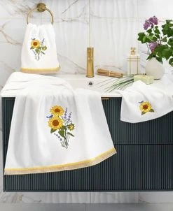 Linum Home Textiles Turkish Cotton Girasol Embellished Towel Set, 3 Piece 20 Linum Home Textiles Turkish Cotton Girasol Embellished Towel Set, 3 Piece -Avanti Linens Shop 23168929 fpx