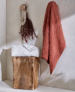 For Hotel Collection Mesa Sculpted Cotton 3-Pc. Towel Bundle, Created For Macy's -Avanti Linens Shop 23204512 fpx